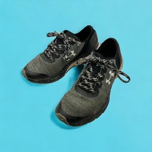 Under Armour Women's Charged Escape Size 9 Running Shoes